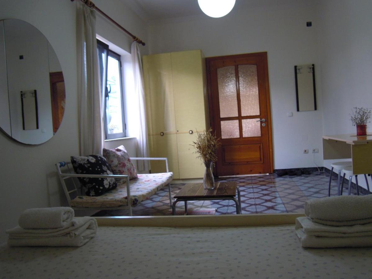 Angie'S Shared Villa Tam Tirana Exterior photo