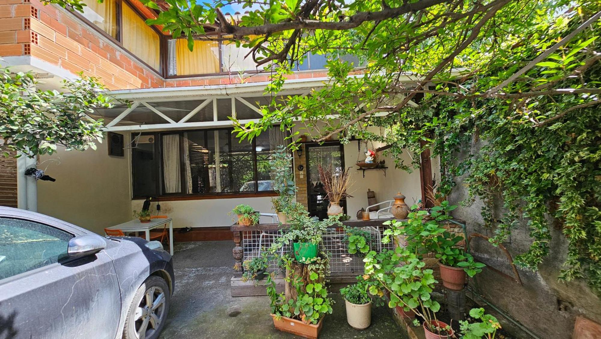 Angie'S Shared Villa Tam Tirana Exterior photo