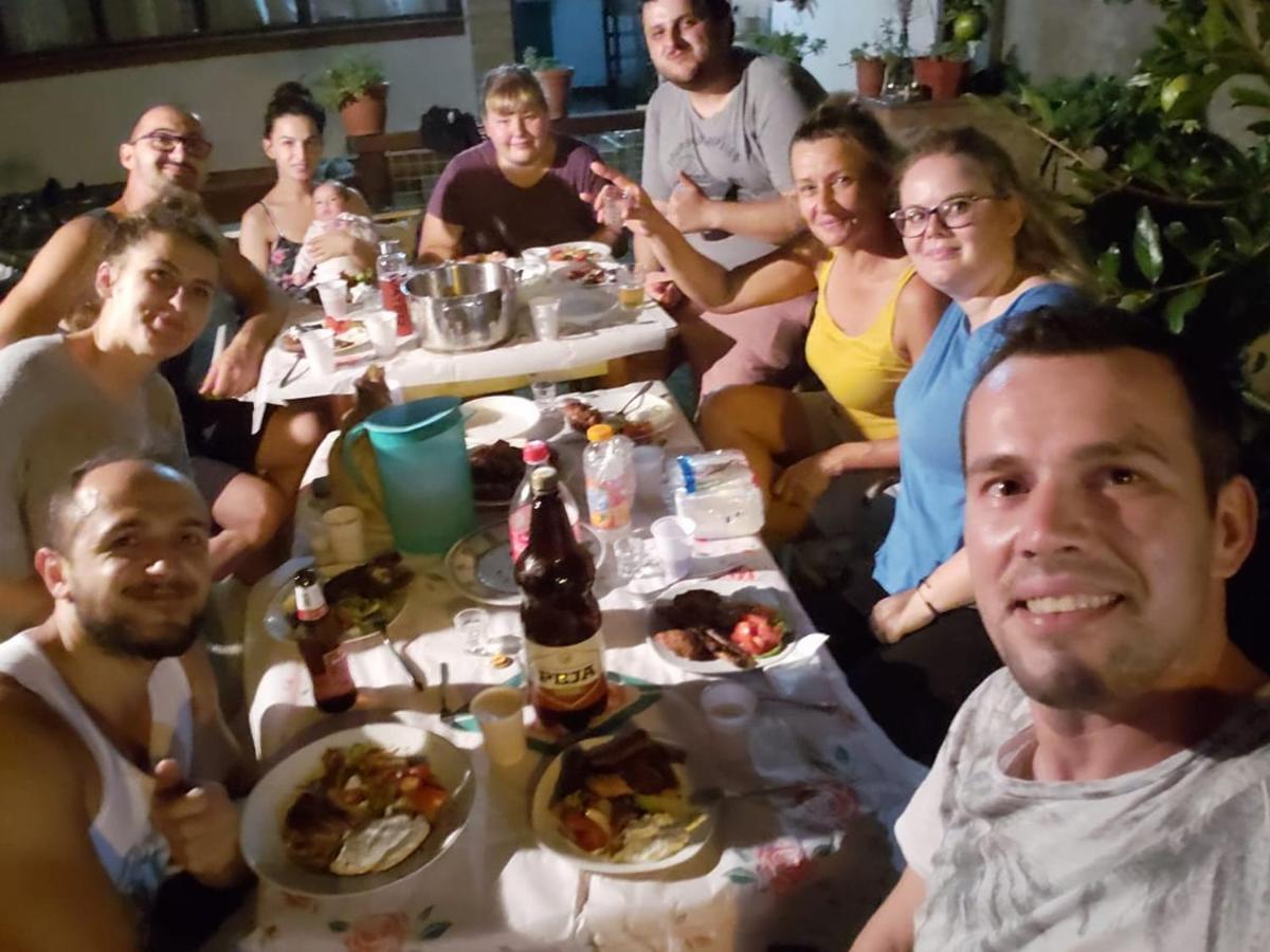 Angie'S Shared Villa Tam Tirana Exterior photo